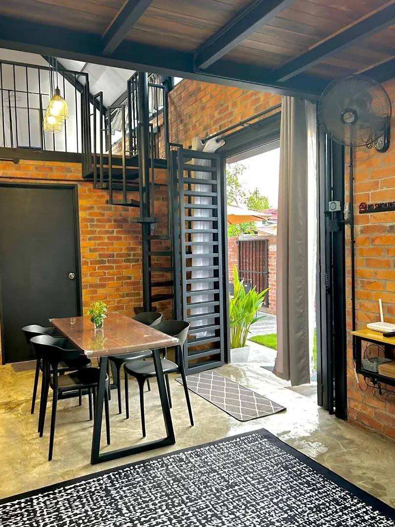 Kurie Redbrick House Villa Balik Pulau 0*,