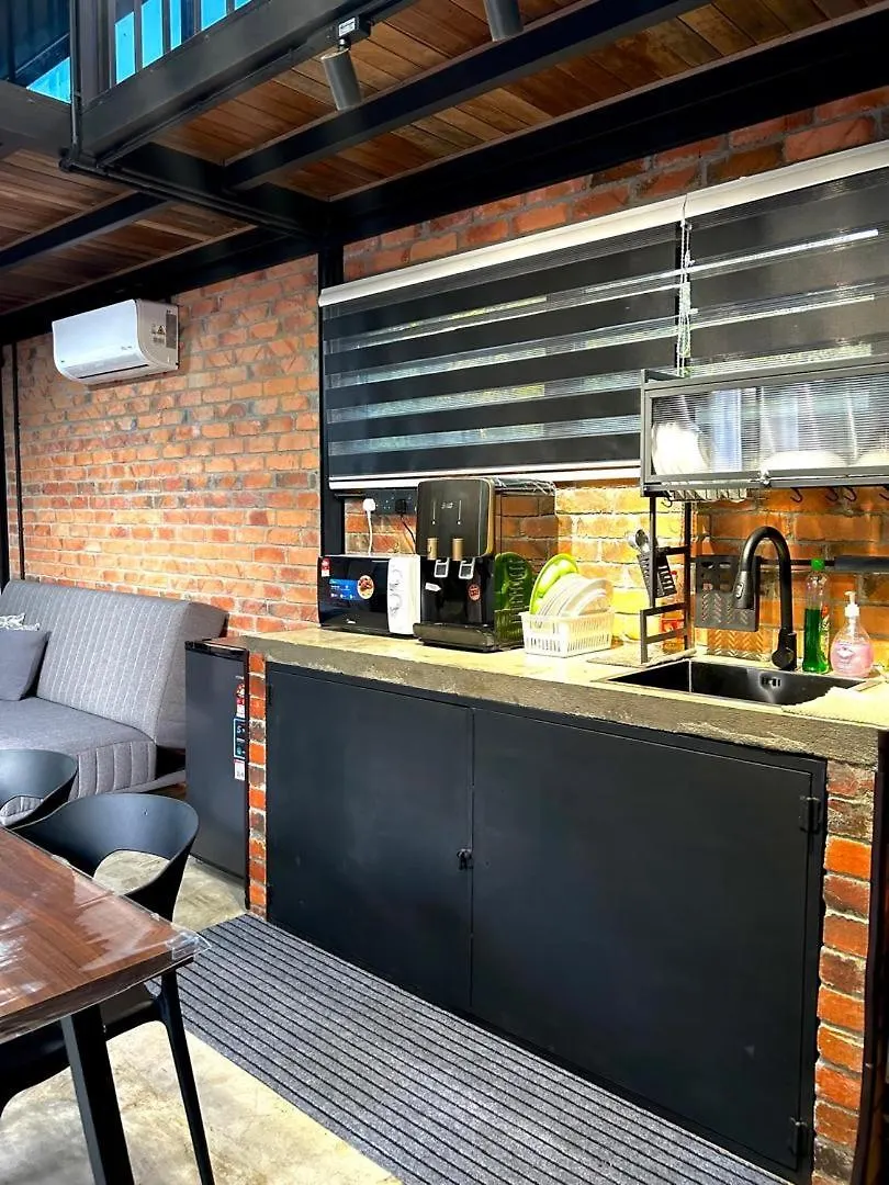 Kurie Redbrick House Villa Balik Pulau Holiday home